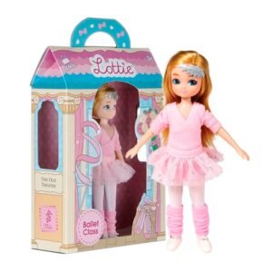 Lottie lėlė Baleto repeticijoje
